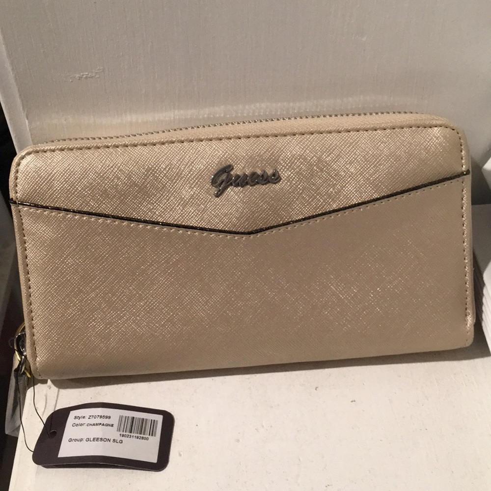 Guess Wallet